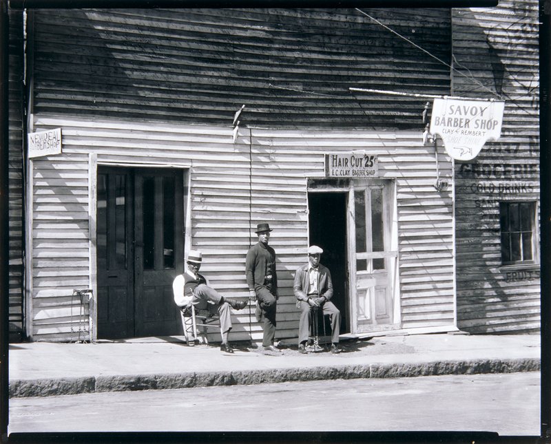 Street Scene, Vicksburg, Mississippi
